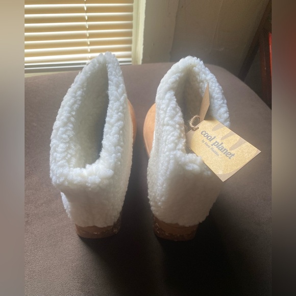 Cool Planet by Steve Madden winter boots - Picture 4 of 9